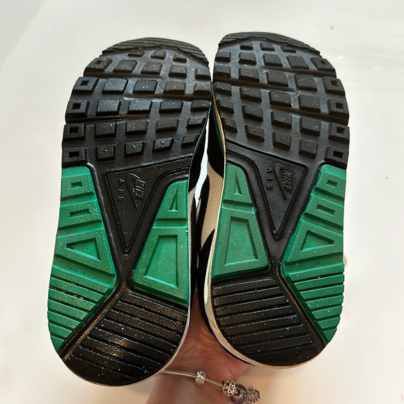 Nike Air Max Correlate - Picture 5 of 5